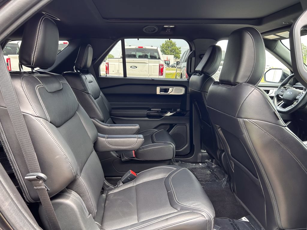Certified 2021 Ford Explorer ST w/ Equipment Group 401A AWD/4WD image 20