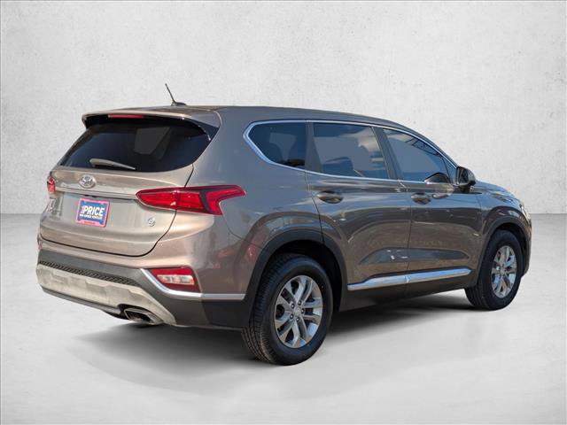 Used 2019 Hyundai Santa Fe SE image 5