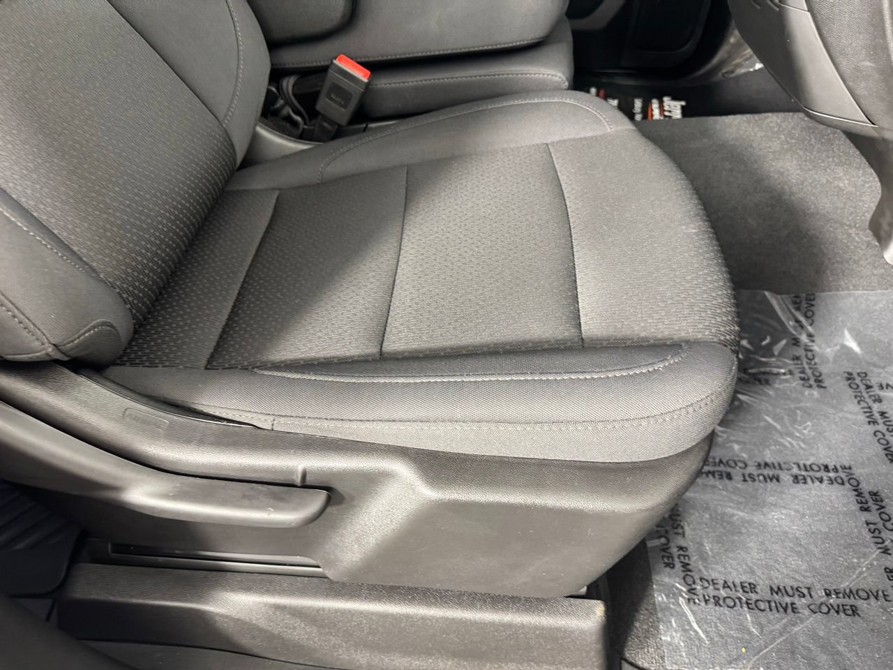 Used 2024 Chevrolet Silverado 2500 Custom AWD/4WD image 33