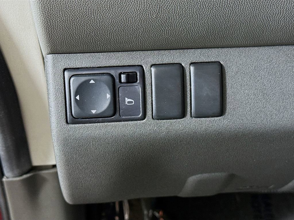 Used 2015 Nissan Xterra S w/ Value Package image 10