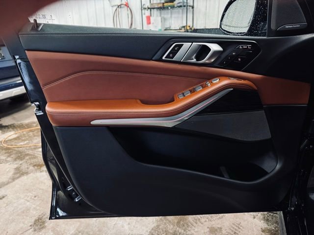 Certified 2025 BMW X7 M60i image 12