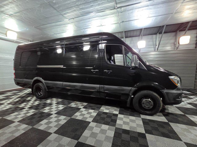 Used 2017 Mercedes-Benz Sprinter 3500 image 9