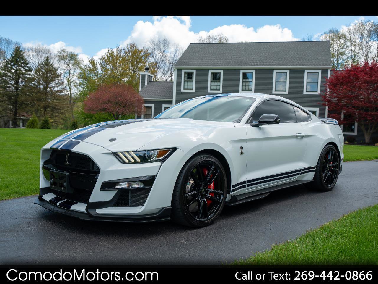 Used 2022 Ford Mustang Shelby GT500 w/ Technology Package RWD image 1