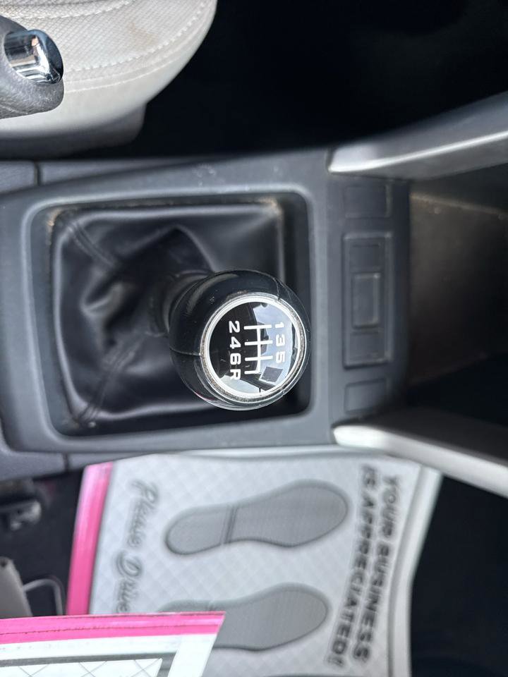 Used 2017 Subaru Forester 2.5i image 17