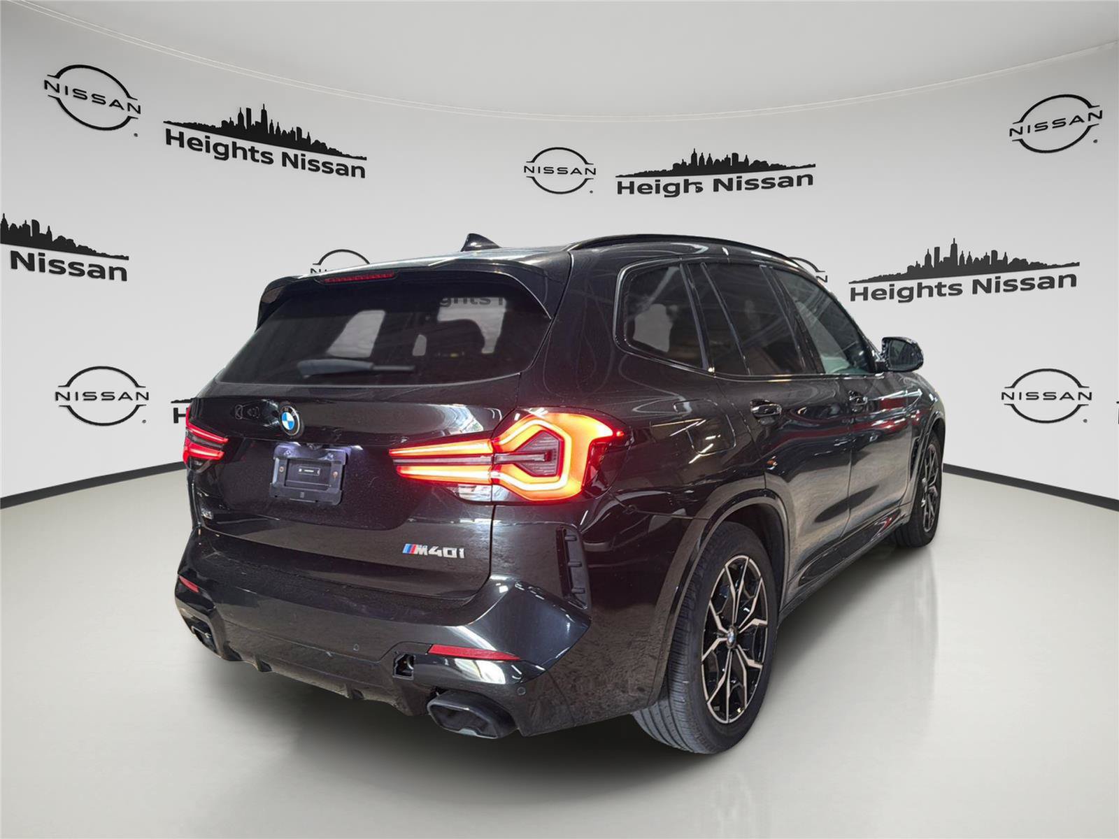 Used 2024 BMW X3 M40i AWD/4WD image 5