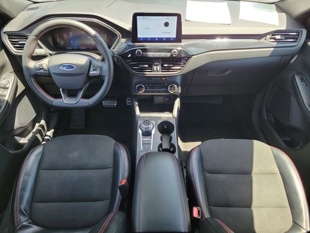 Used 2024 Ford Escape ST-Line w/ Cold Weather Package FWD image 14