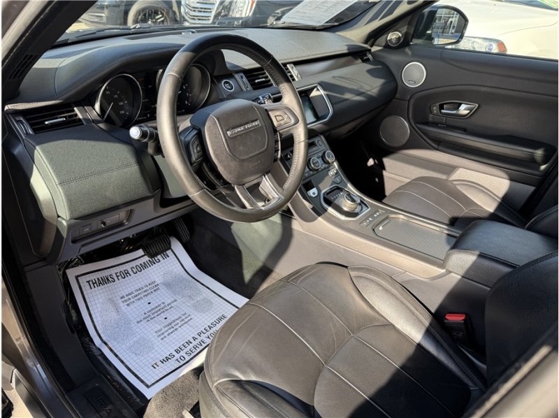 Used 2018 Land Rover Range Rover Evoque AWD/4WD image 17