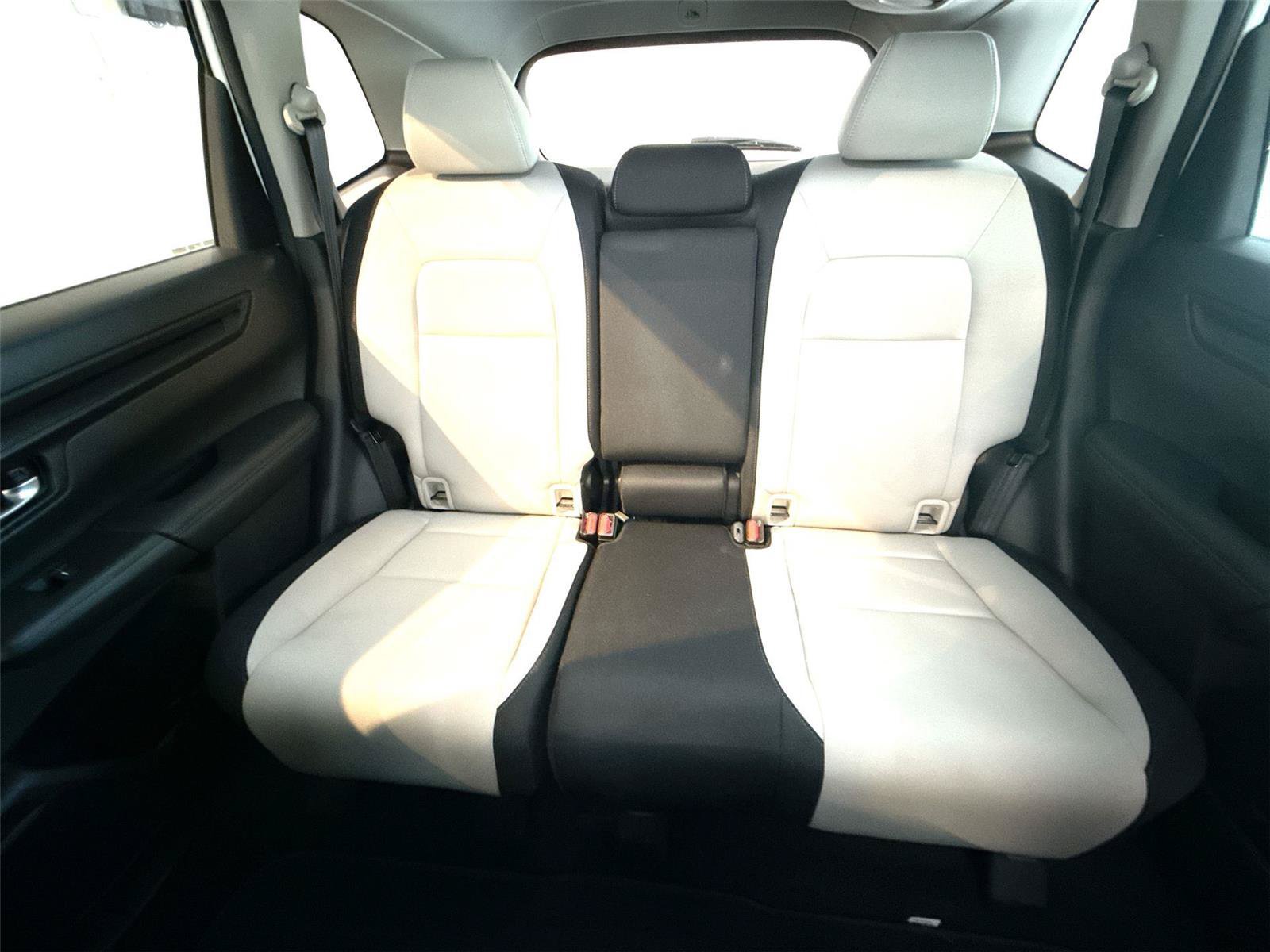 Used 2025 Honda CR-V EX image 24