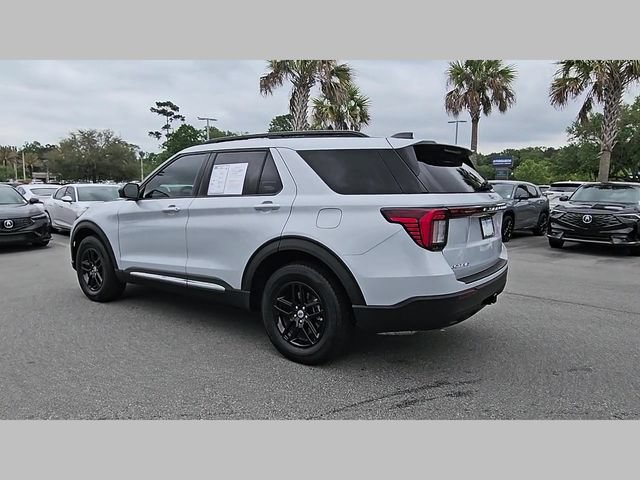 Used 2025 Ford Explorer Active AWD/4WD image 22