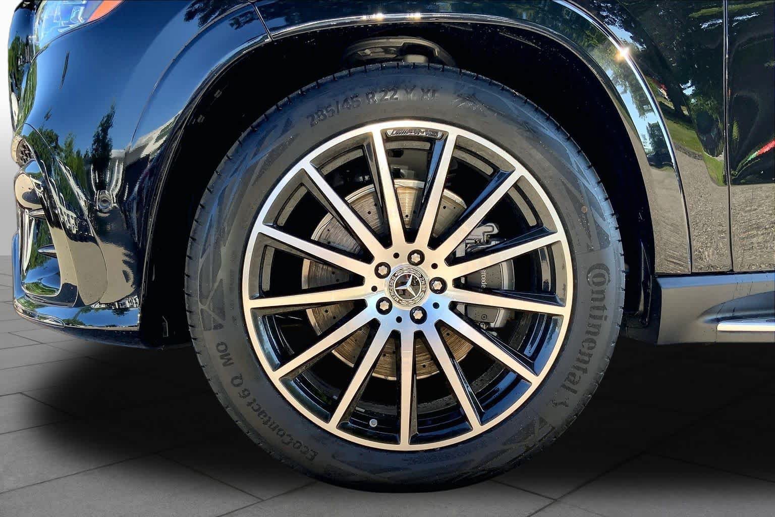 New 2026 Mercedes-Benz GLS 580 4MATIC image 15