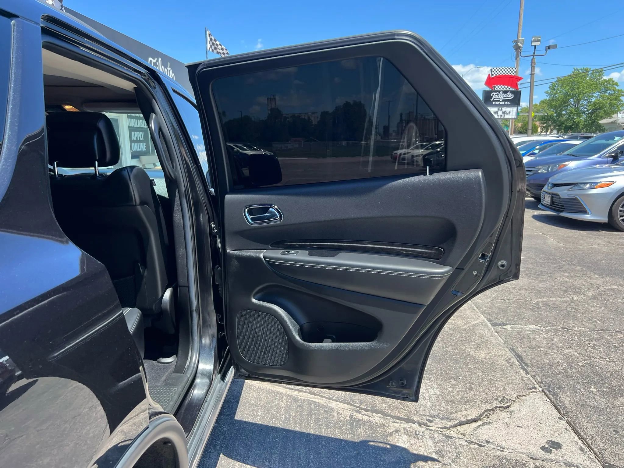 Used 2014 Dodge Durango Citadel w/ Technology Group image 16