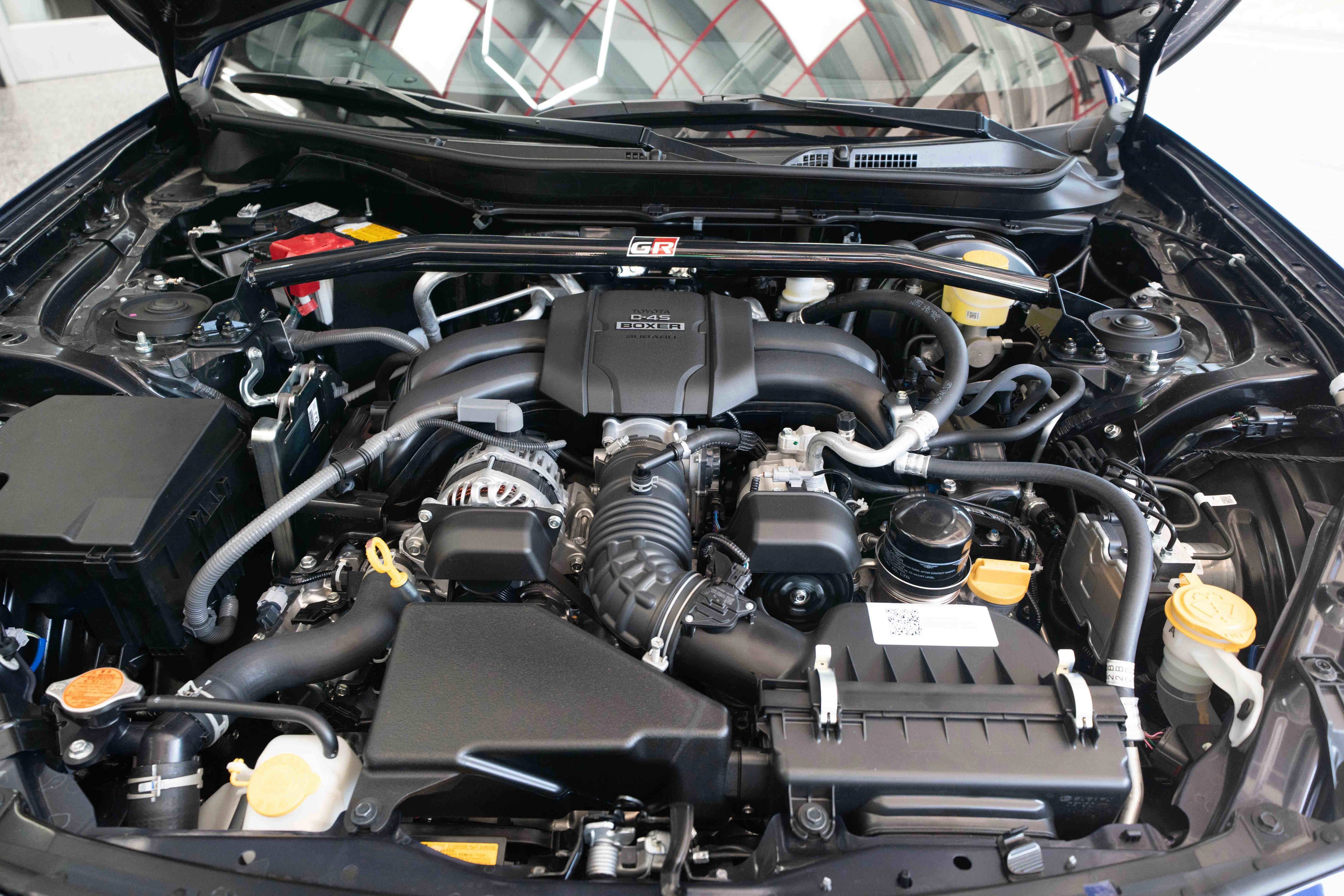 New 2025 Toyota GR86 Premium w/ GR Wheel Package (TMS image 30