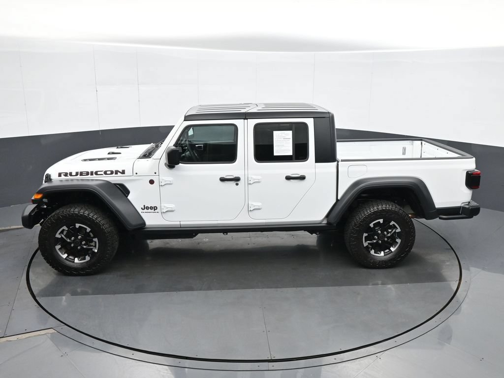Used 2026 Jeep Gladiator Rubicon AWD/4WD image 18