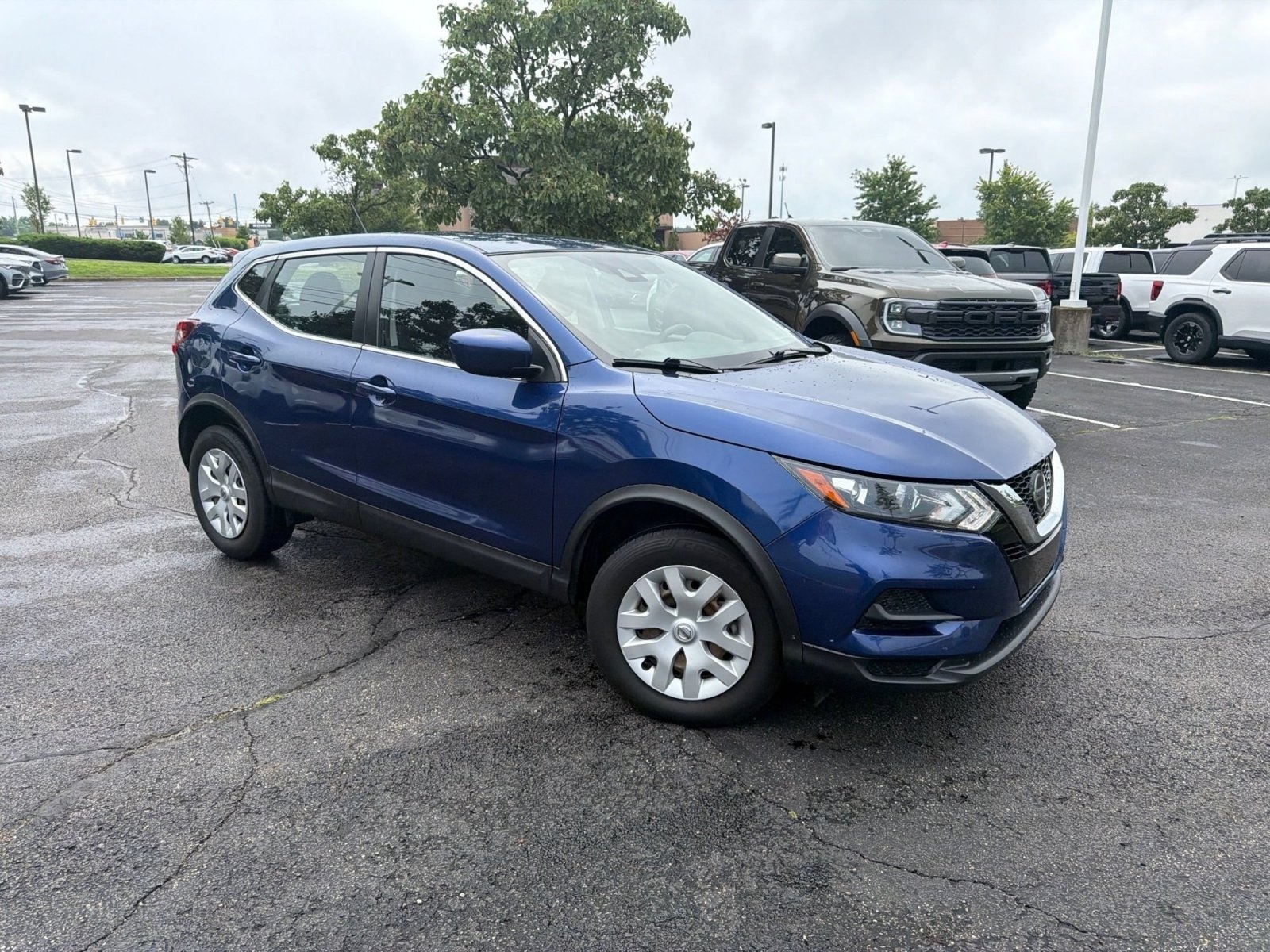 Used 2020 Nissan Rogue Sport S AWD/4WD image 29