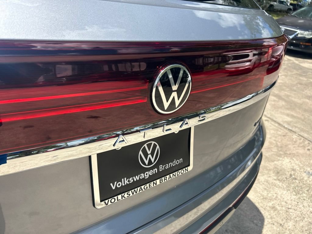New 2026 Volkswagen Atlas Cross Sport SE AWD/4WD image 31