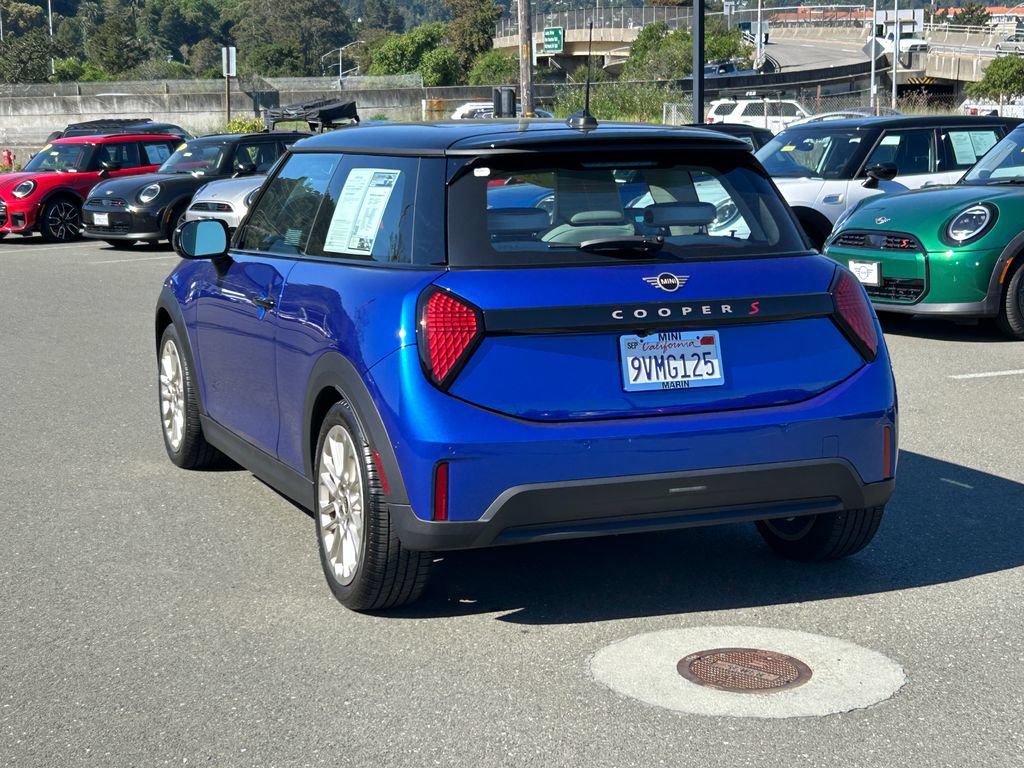 Used 2025 MINI Cooper S FWD image 3