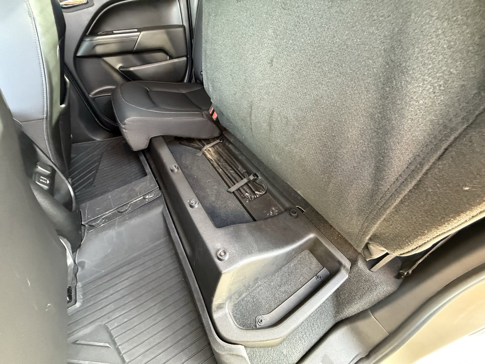 Used 2022 Chevrolet Colorado ZR2 image 32