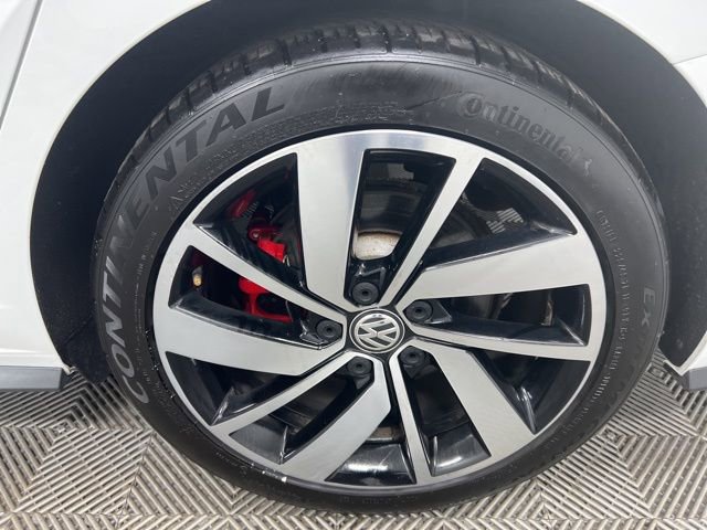 Used 2021 Volkswagen Jetta GLI image 10