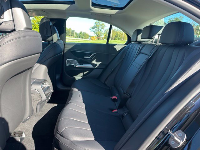 New 2027 Mercedes-Benz E 350 4MATIC Sedan image 19