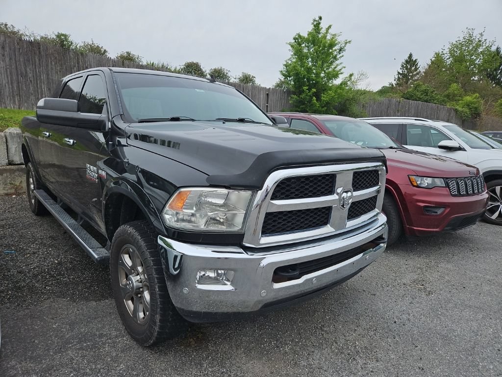 Used 2017 RAM 2500 SLT w/ Luxury Group AWD/4WD image 1