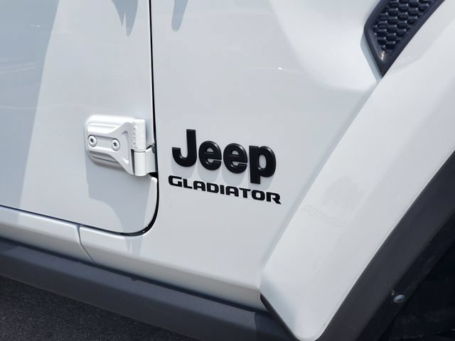 Used 2021 Jeep Gladiator Sport AWD/4WD image 28