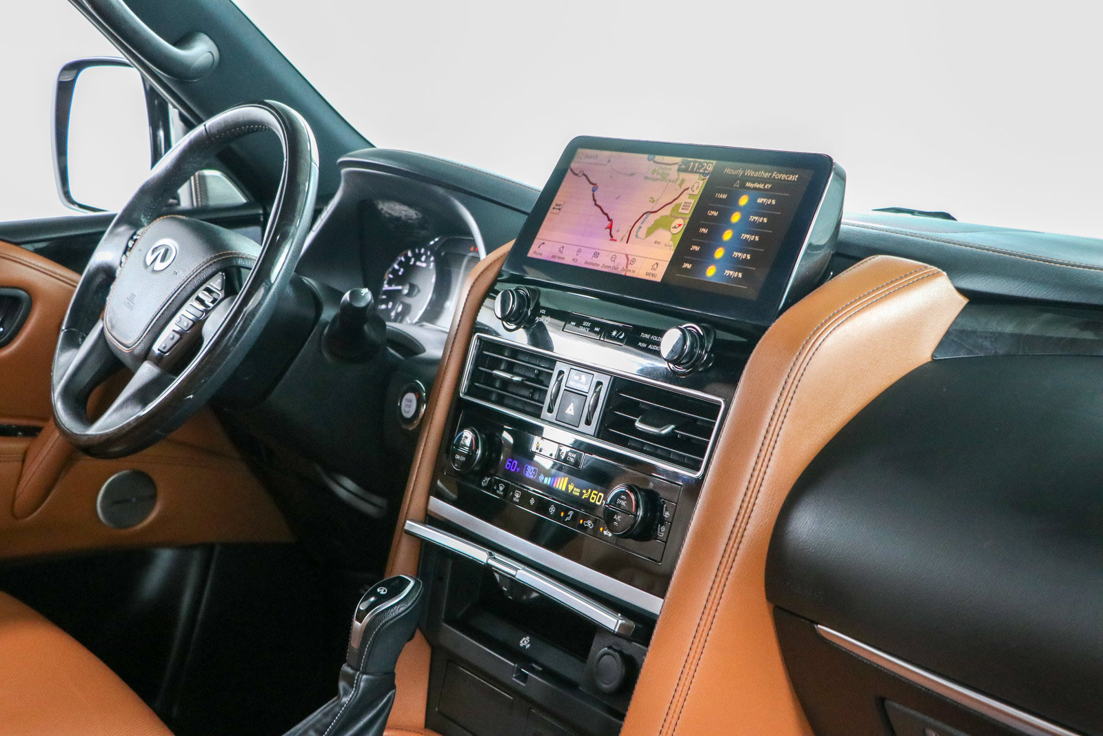 Used 2023 INFINITI QX80 Sensory w/ Cargo Package AWD/4WD image 31
