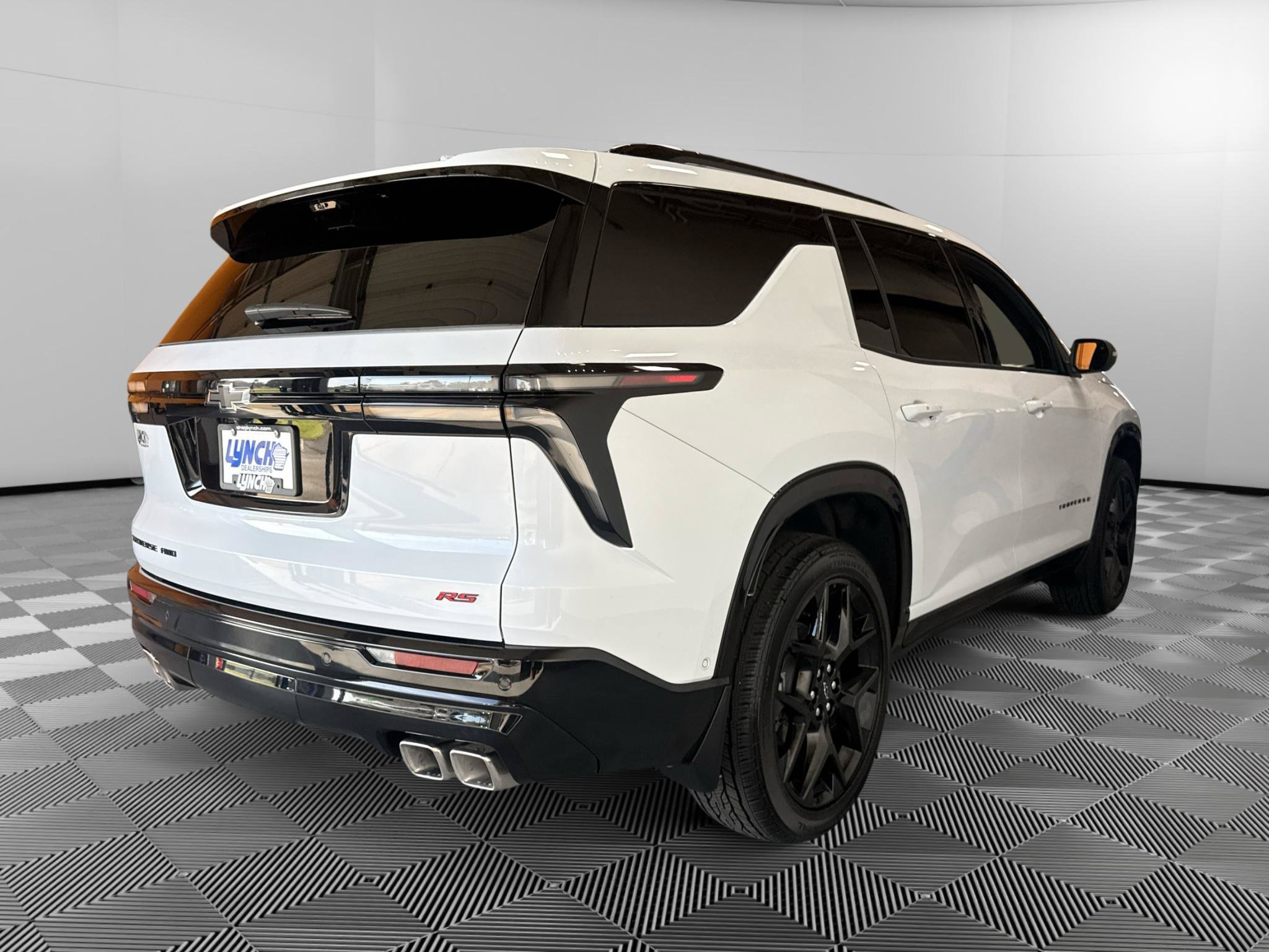 Used 2026 Chevrolet Traverse RS AWD/4WD image 5