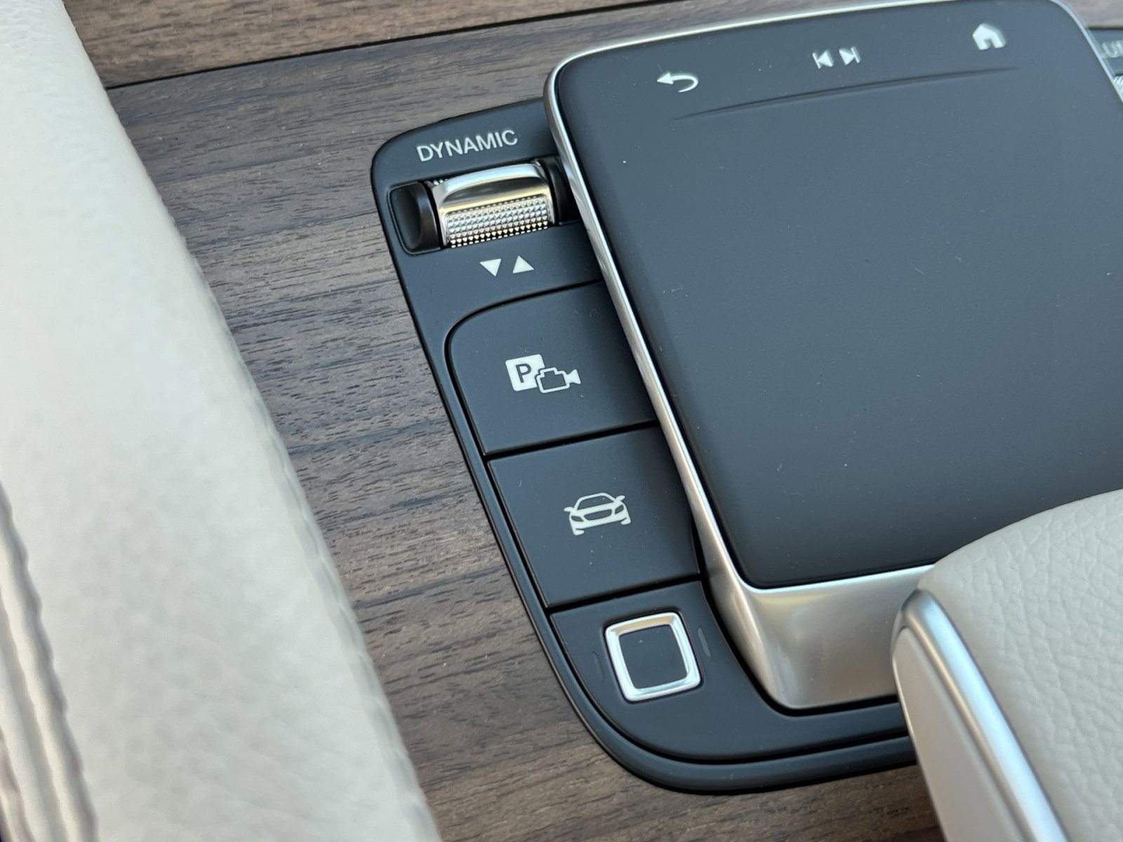 New 2026 Mercedes-Benz GLE 450 4MATIC image 33