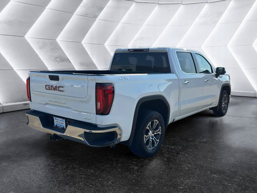 Used 2026 GMC Sierra 1500 SLT AWD/4WD image 6