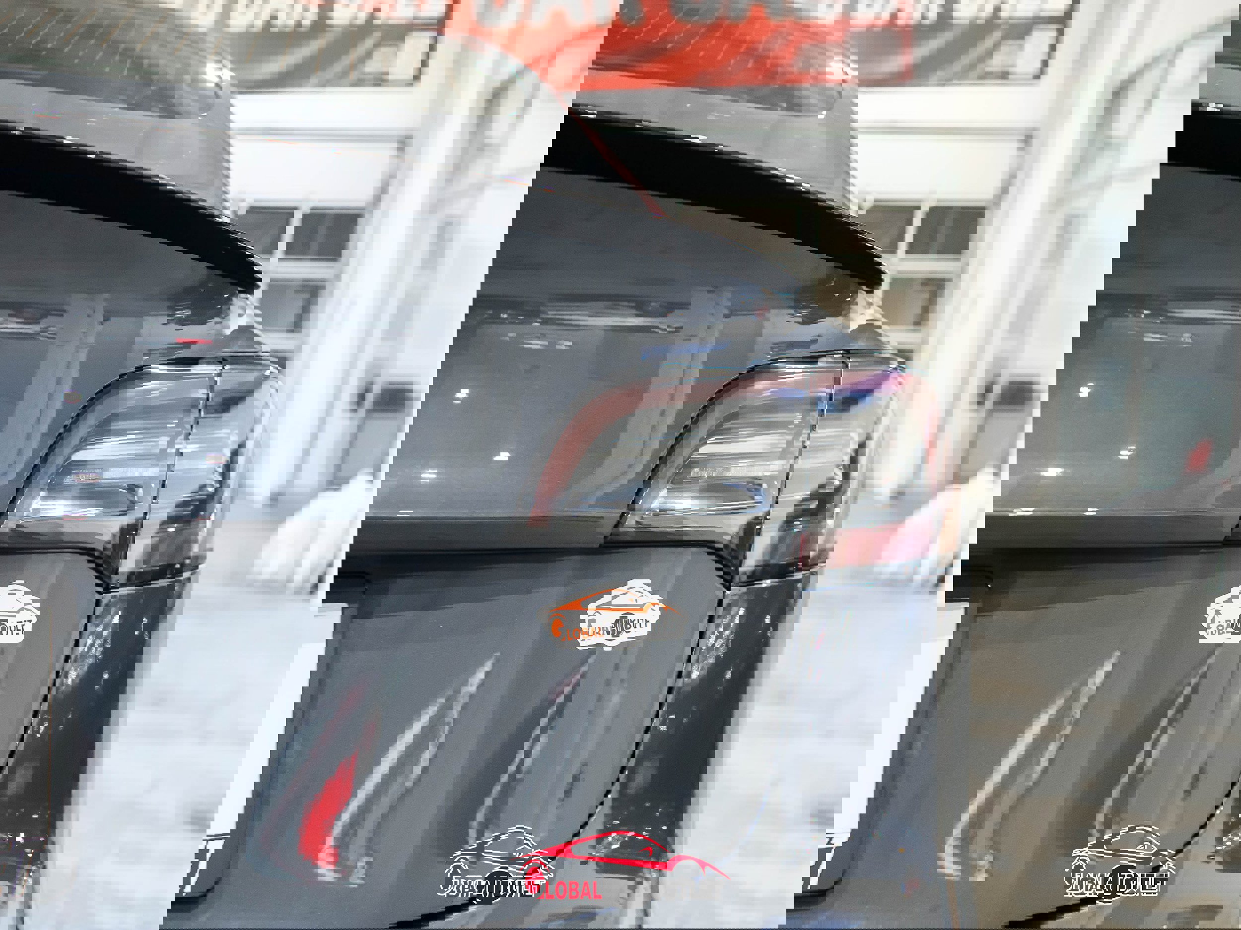 Used 2019 Tesla Model 3 Standard Range image 40