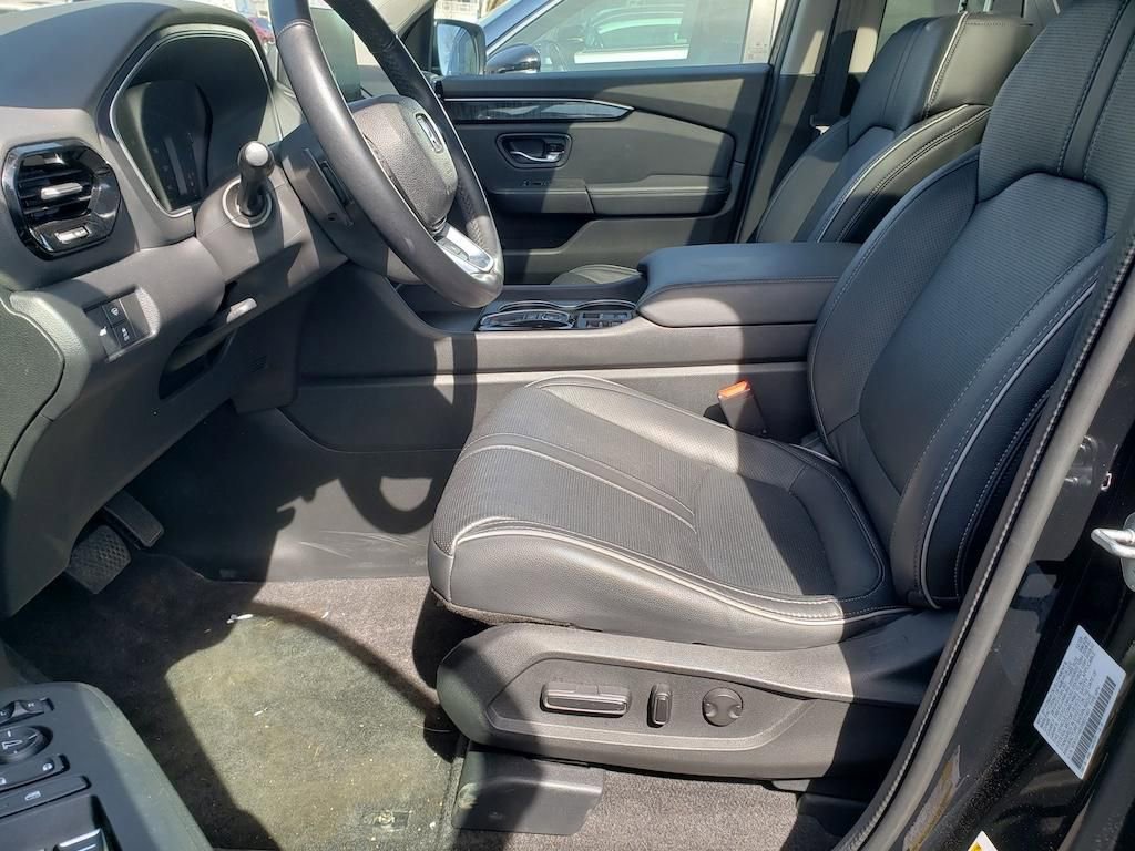 Used 2024 Honda Pilot Elite image 17