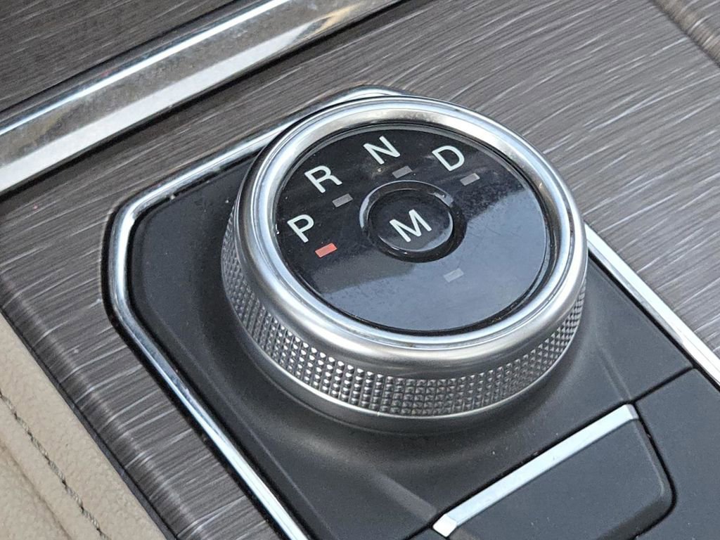 Used 2024 Ford Expedition Max Limited AWD/4WD image 35