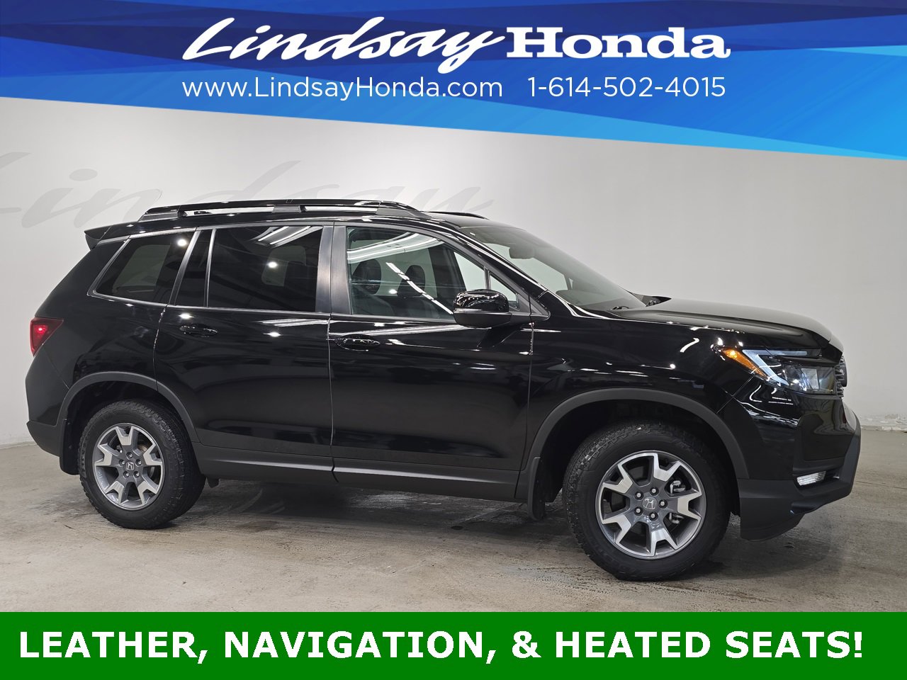 Used 2023 Honda Passport TrailSport image 3