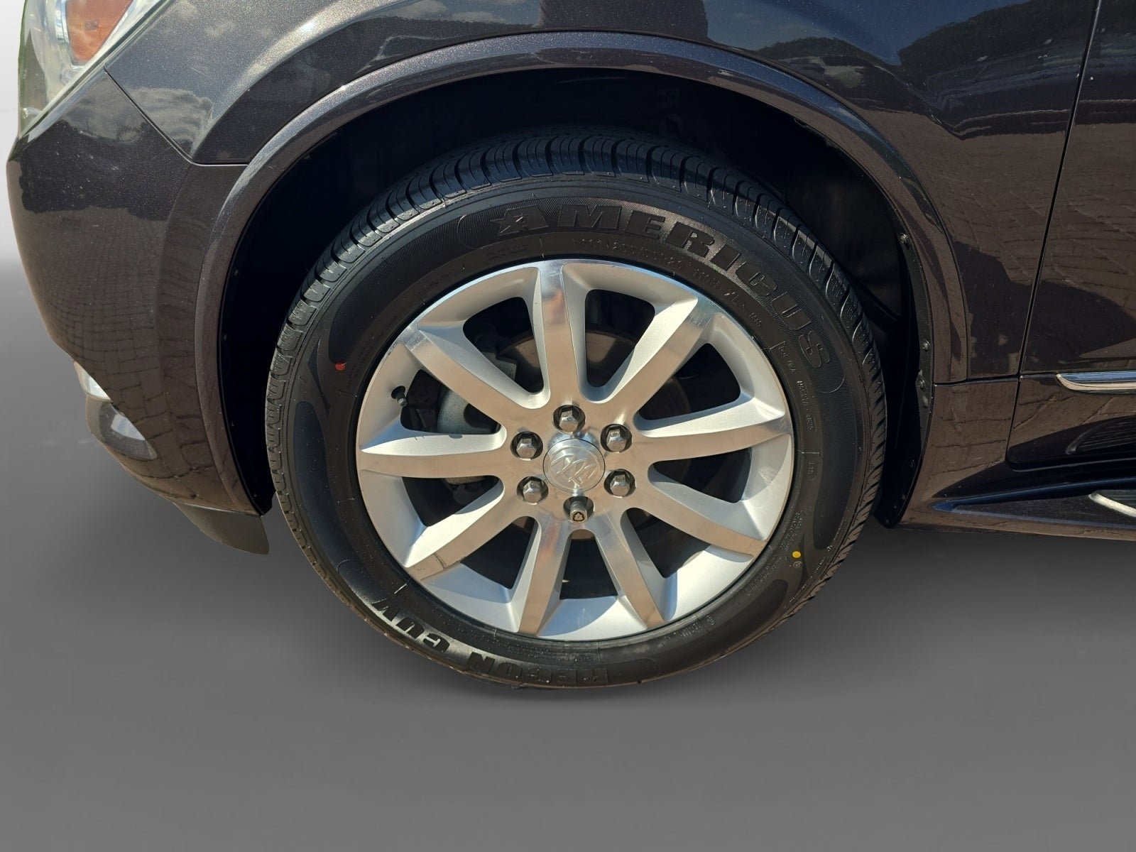 Used 2017 Buick Enclave Premium w/ Experience Buick Package FWD image 9