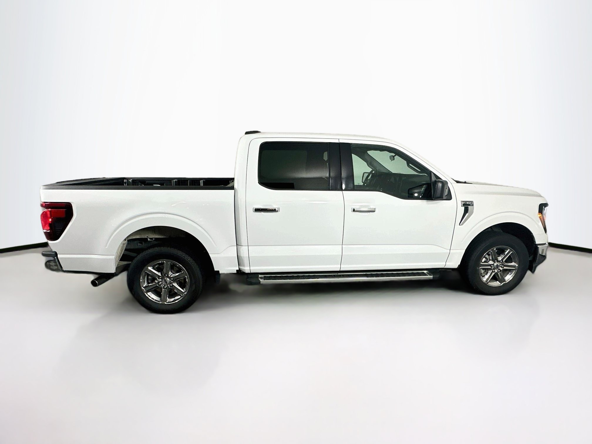 Used 2025 Ford F150 XLT w/ Equipment Group 301A Standard RWD image 10