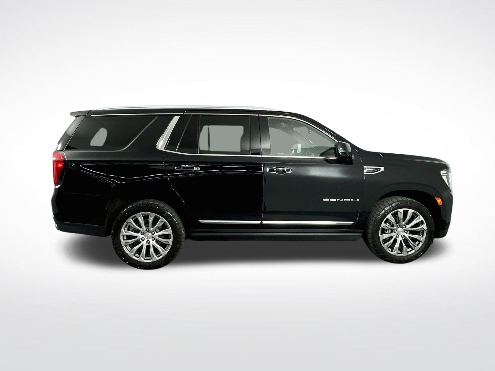 Used 2023 GMC Yukon Denali w/ Max Trailering Package AWD/4WD image 9