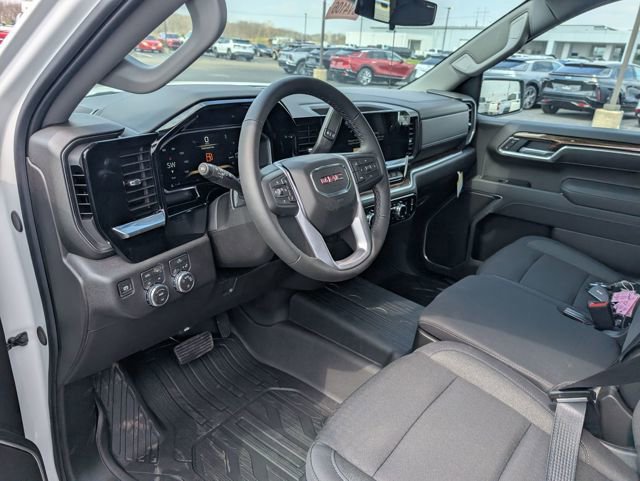 New 2026 GMC Sierra 1500 SLE image 14