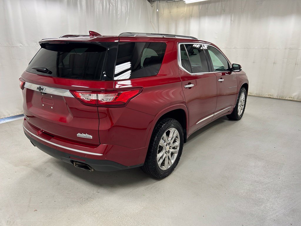 Used 2019 Chevrolet Traverse High Country w/ LPO, Floor Liner Package AWD/4WD image 5