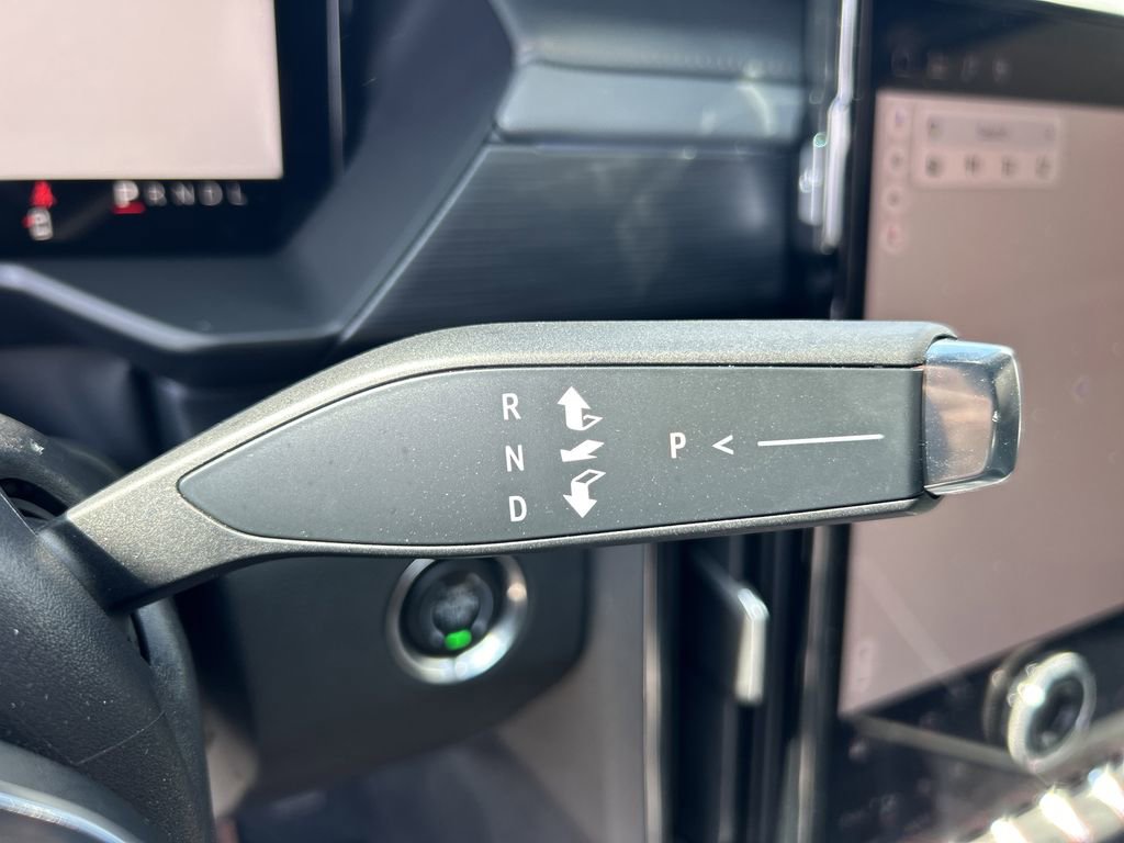 Certified 2024 GMC Acadia AT4 w/ Luxury Package image 28