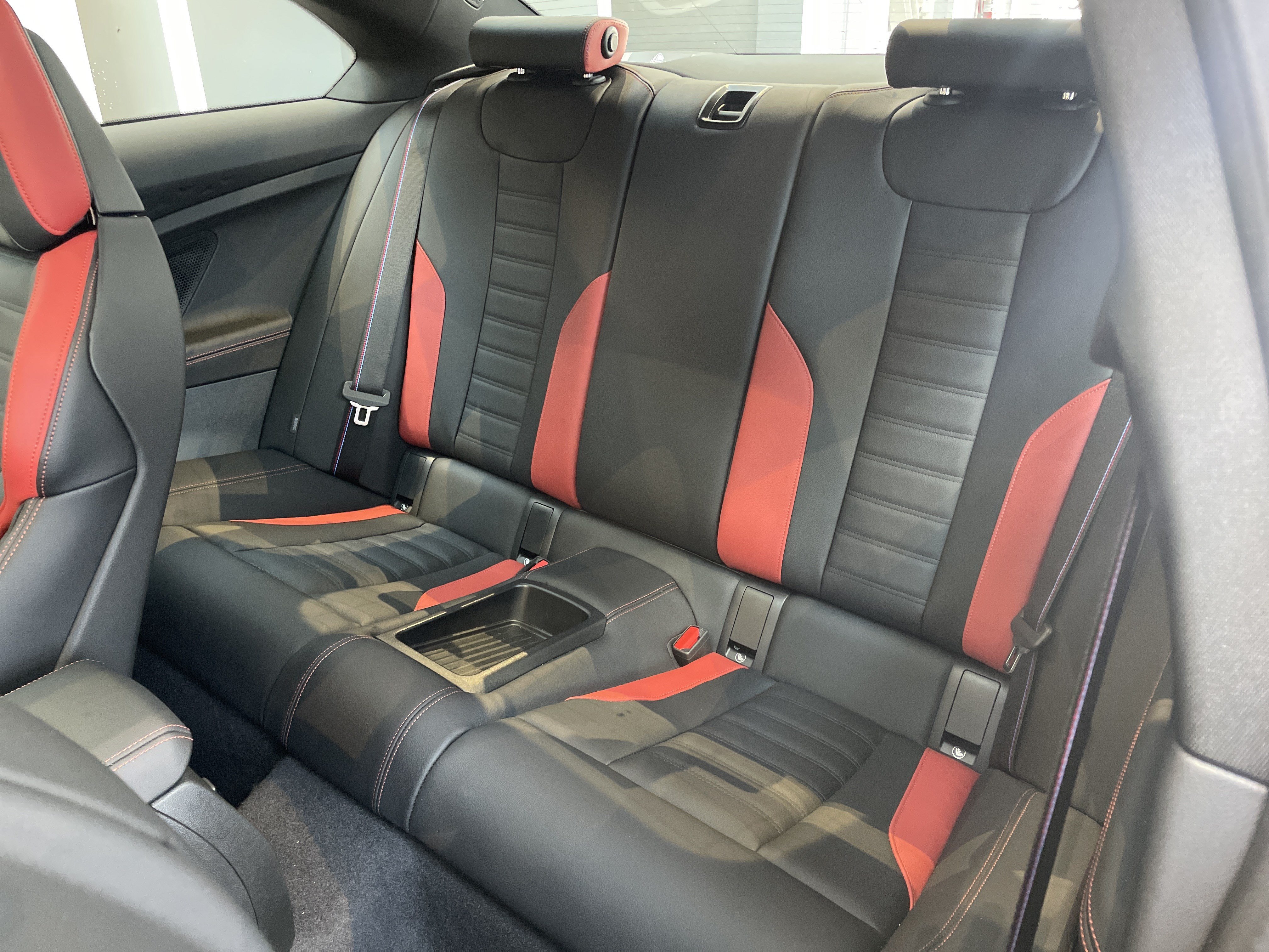 Used 2025 BMW M2 w/ Lighting Package RWD image 39