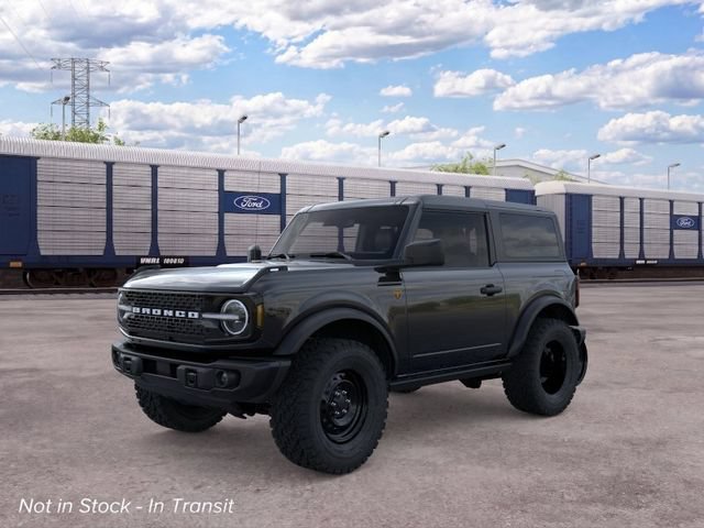 New 2026 Ford Bronco Badlands w/ Black Appearance Package AWD/4WD image 2