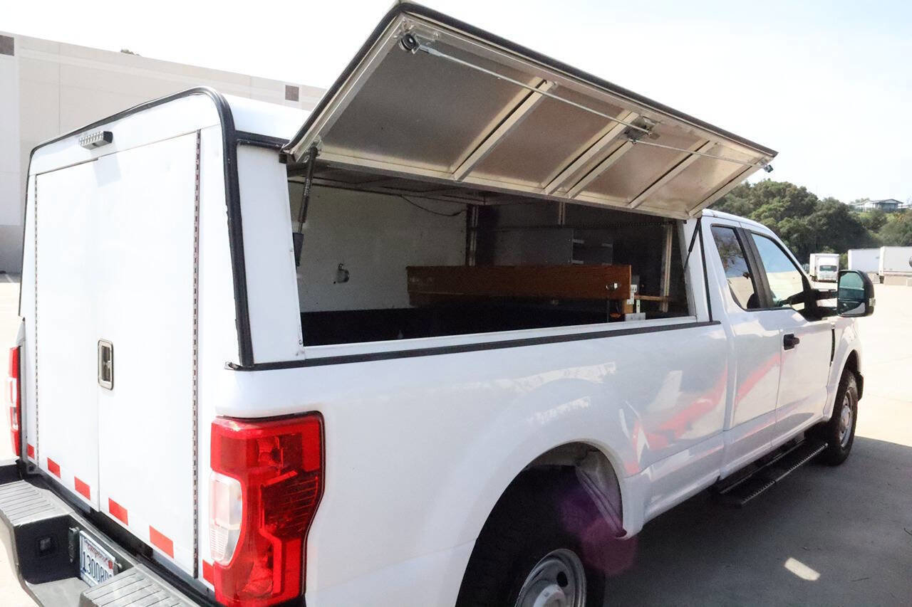 Used 2020 Ford F250 XL w/ Power Equipment Group image 9