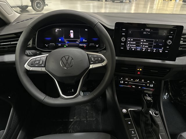 New 2026 Volkswagen Jetta SE image 27
