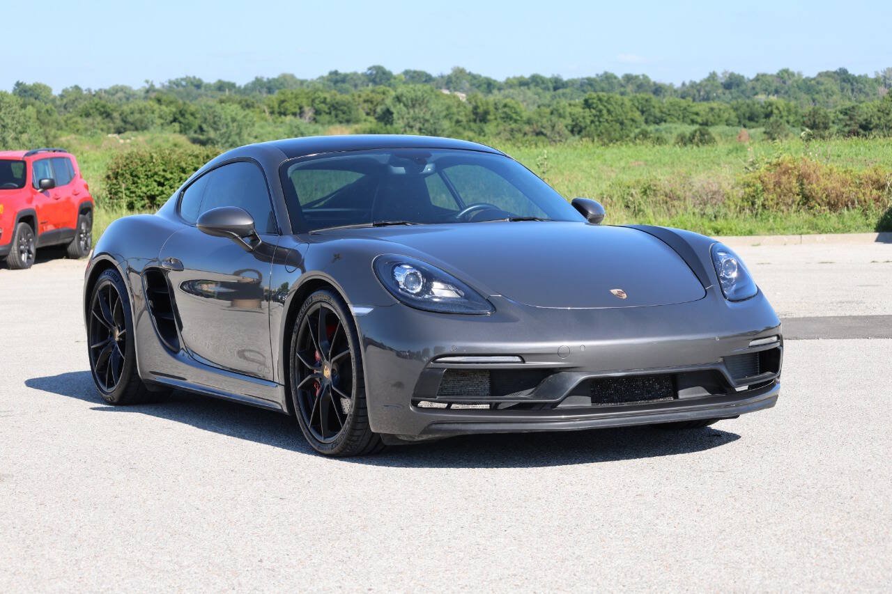 Used 2018 Porsche 718 Cayman GTS RWD image 4