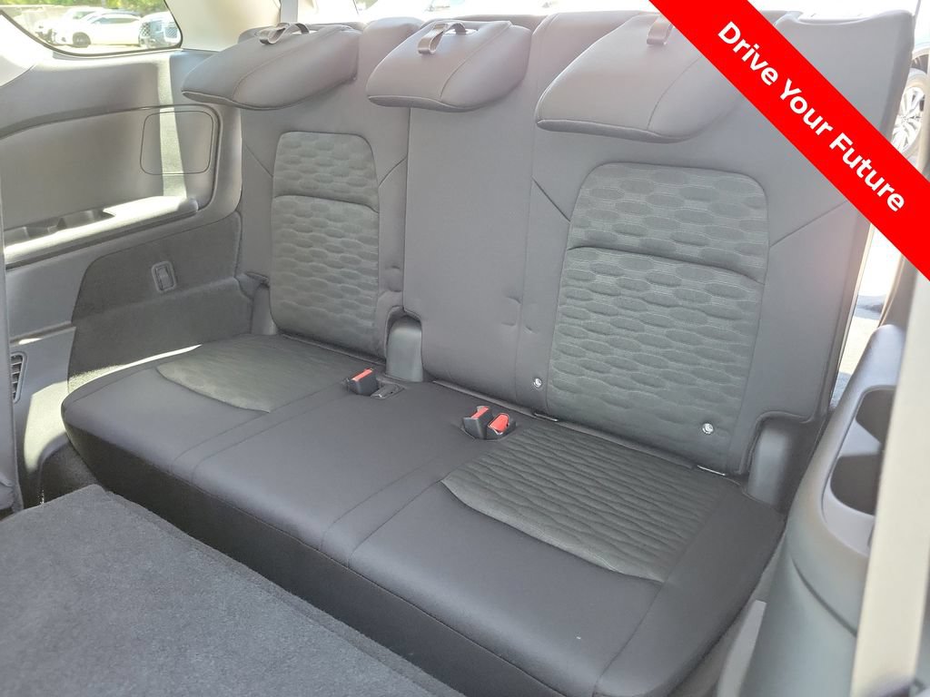 Certified 2025 Nissan Pathfinder SV FWD image 28