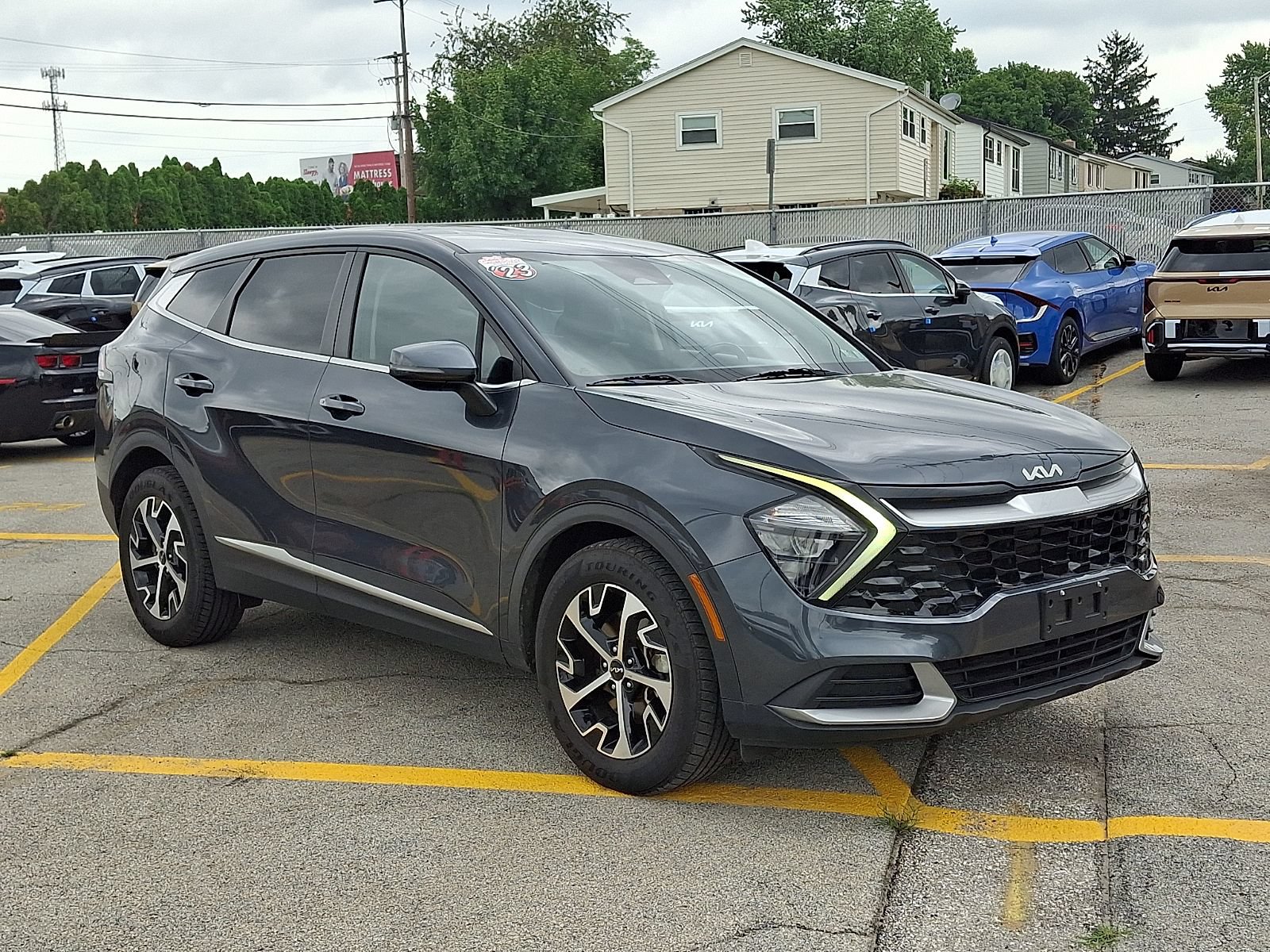 Used 2023 Kia Sportage EX FWD image 8