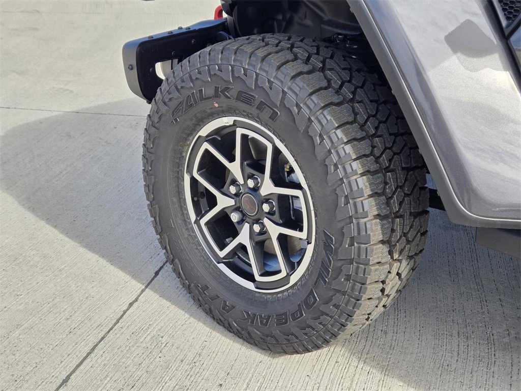 New 2025 Jeep Gladiator Rubicon image 7