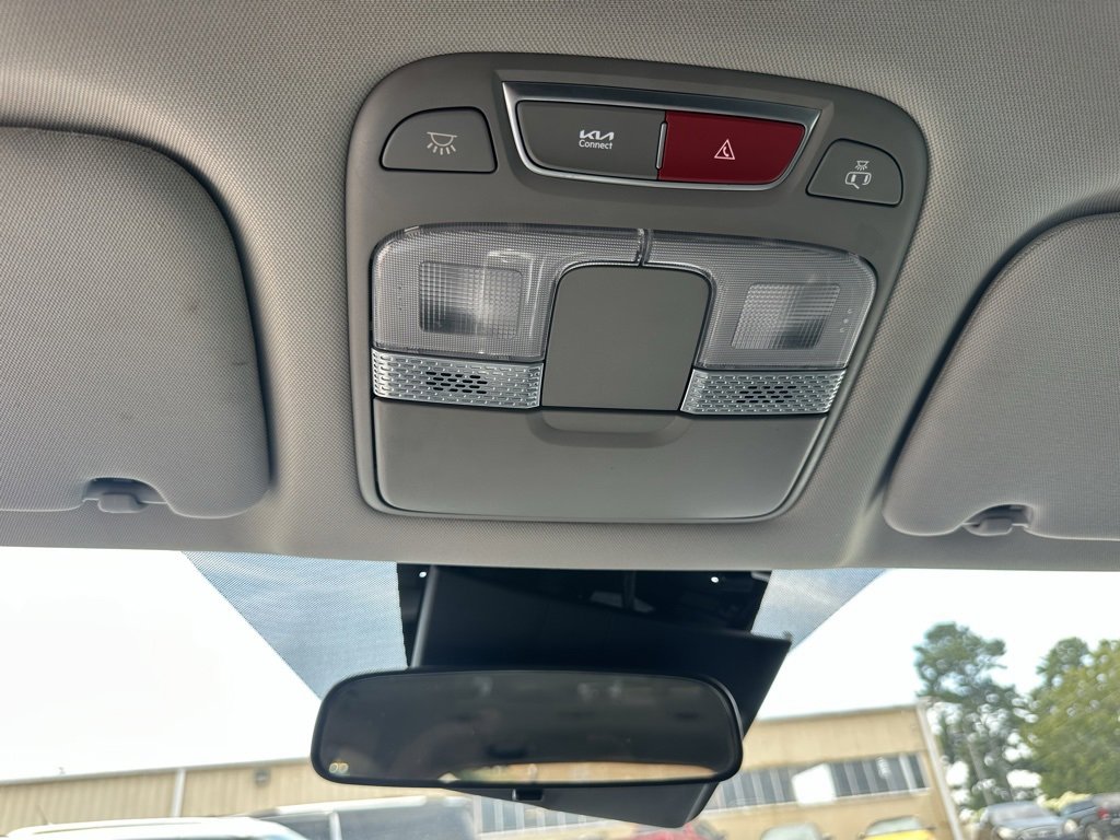 Used 2024 Kia Telluride S image 34