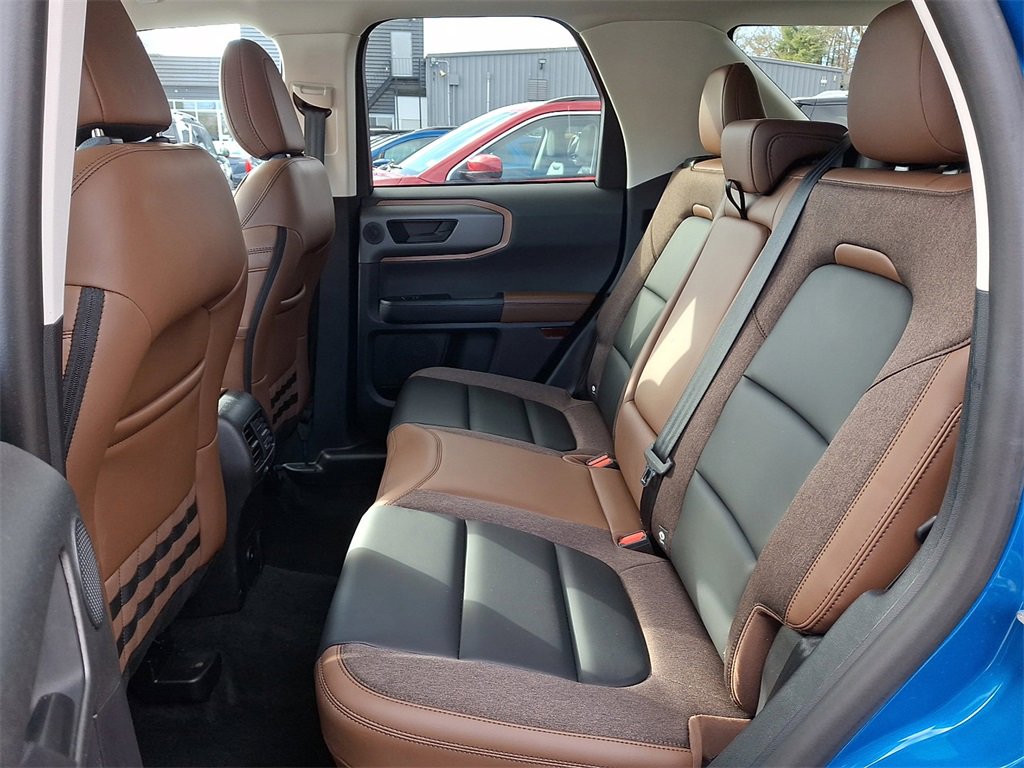 Certified 2025 Ford Bronco Sport Outer Banks w/ Outer Banks Tech Package+ image 10