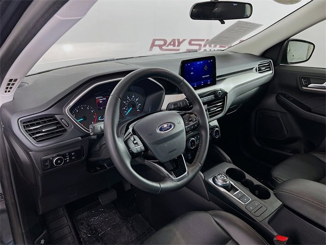 Used 2022 Ford Escape SEL image 34